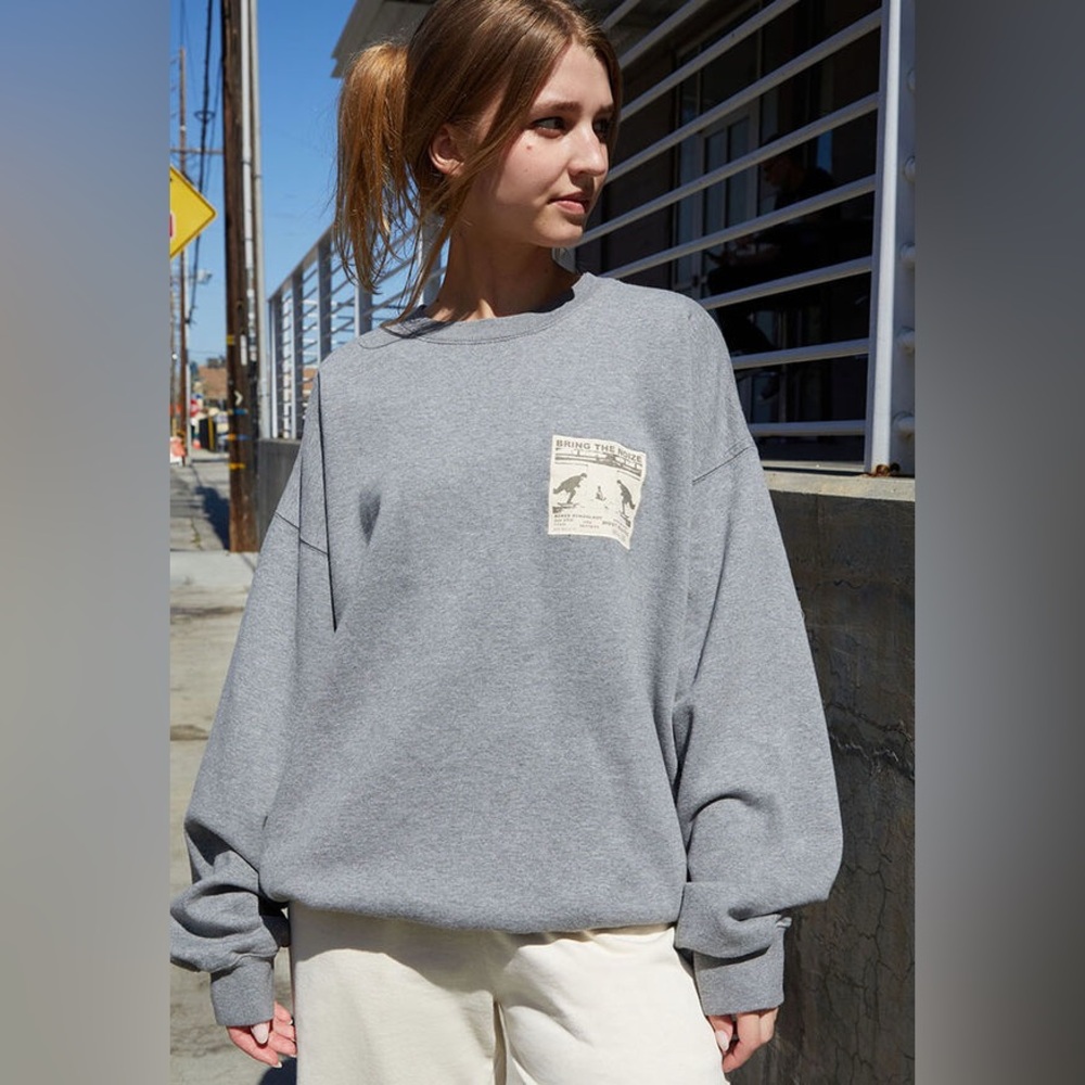 Brandy Melville Crewneck